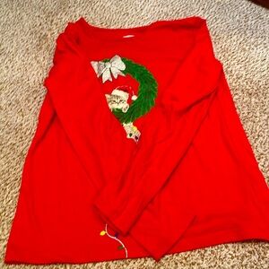 Chrismas cat on tree sweater